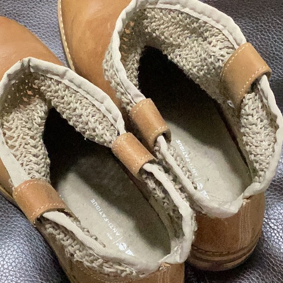 Timberland Savin Hill leather and fabric bootie. Size 7 - Picture 2 of 4